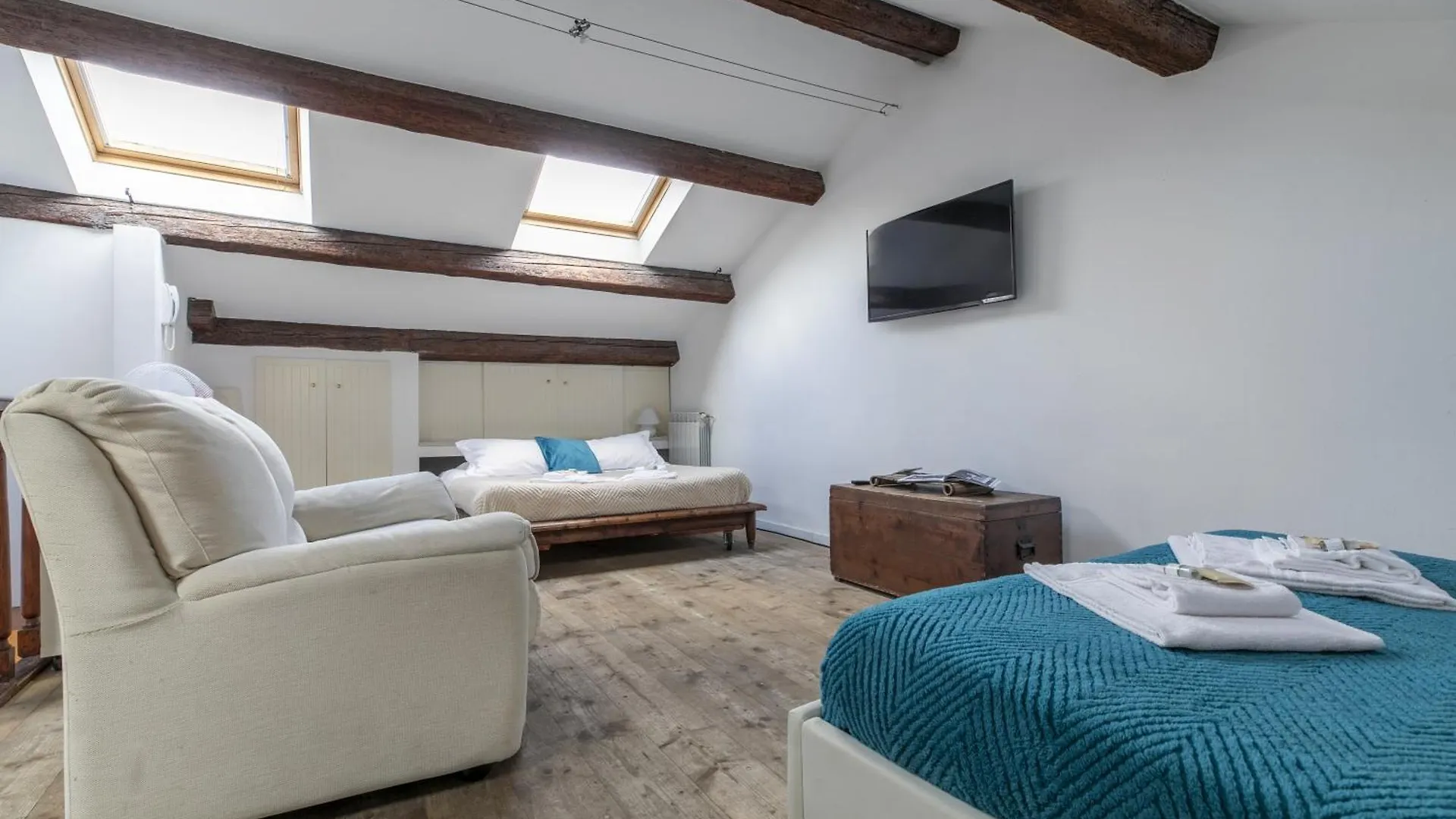 Apartment Nice Lovely Attic For 4 Person With Wifi - A/C Venice