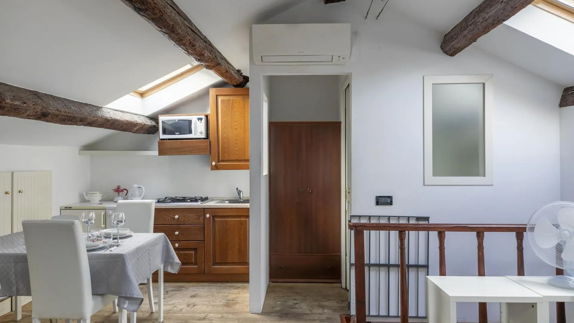 Apartment Nice Lovely Attic For 4 Person With Wifi - A/C Venice Italy