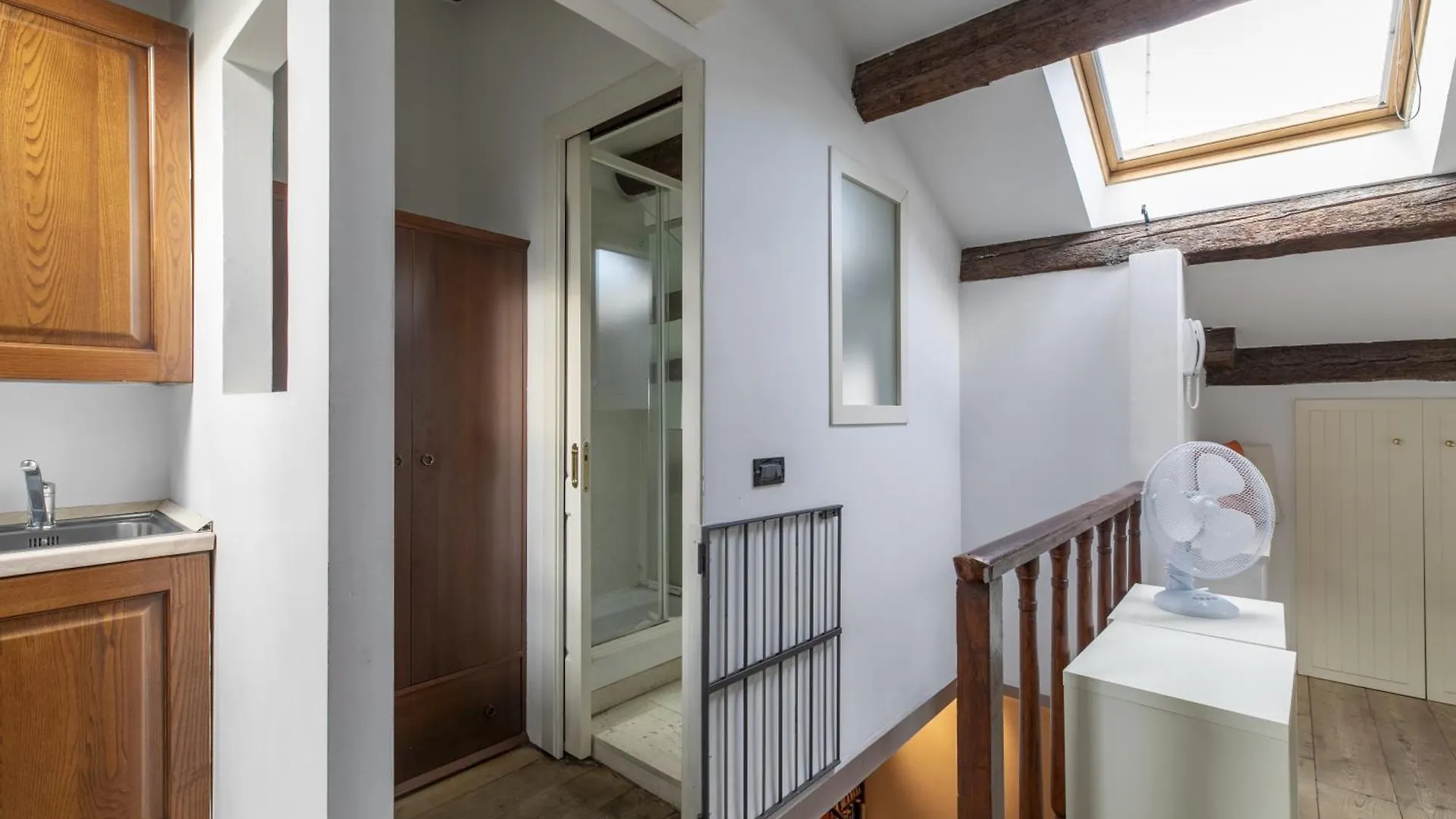 Nice Lovely Attic For 4 Person With Wifi - A/C Venice 0*,  Italy